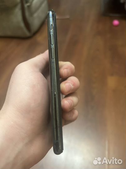 iPhone 11 Pro, 64 ГБ