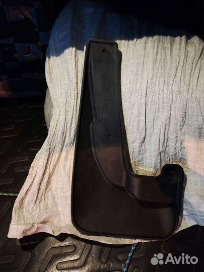 Брызговики Skoda yeti