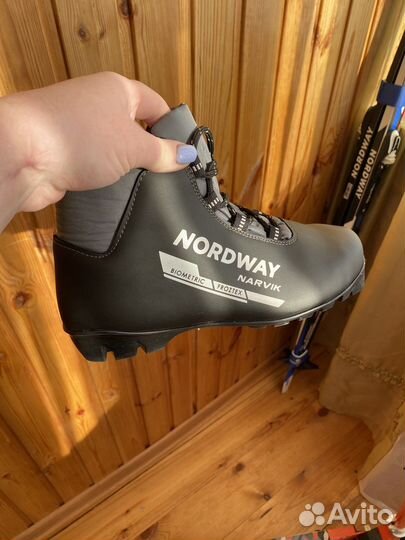 Беговые лыжи