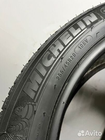 Michelin Latitude Sport 3 255/45 R20