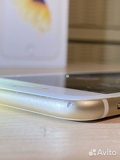 iPhone 6S, 32 ГБ