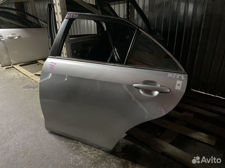 Дверь Toyota Camry 40