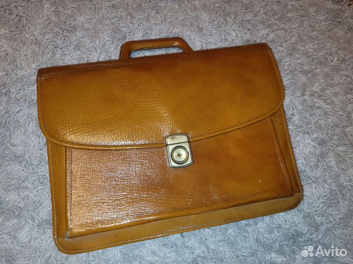Портфель чемодан СССР лаковая натуральная кожа