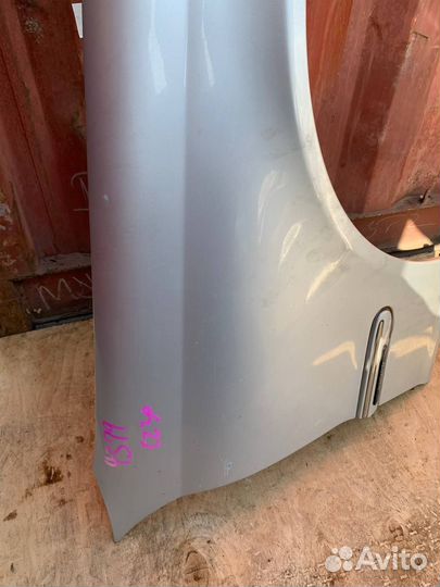 Крыло переднее правое Mercedes C-class w203