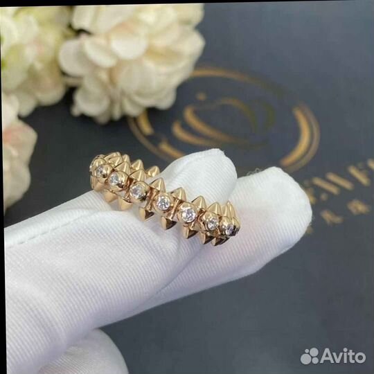 Кольцо Cartier Clash De Cartier с бриллиантами 0,53ct