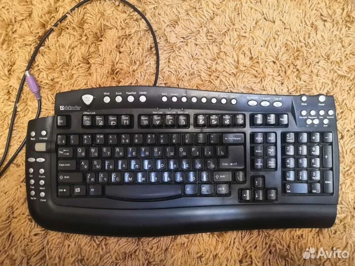 Клавиатура defender с кучей доп. кнопок