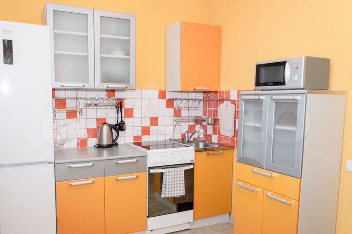2-к. квартира, 42 м², 13/15 эт.
