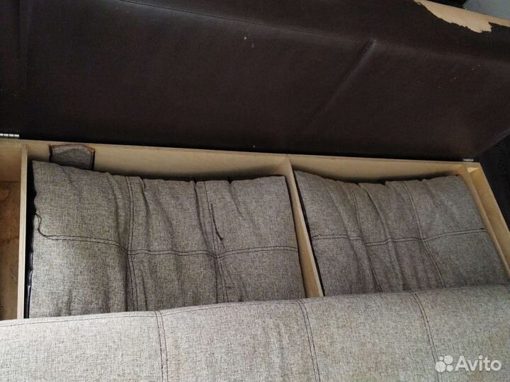 Диван угловой