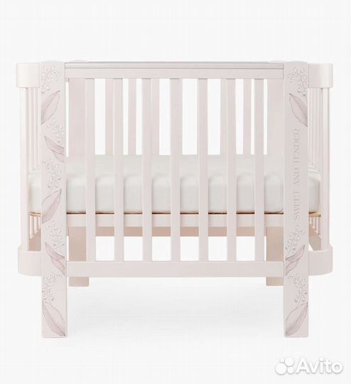 Детская кроватка с продольным маятником