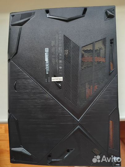 Игровой ноутбук MSI GF63 Thin