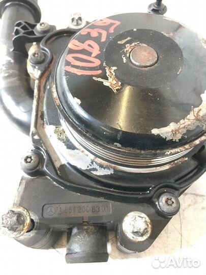 Помпа Mercedes C-Class W204 OM651 2.2 CDI 2012