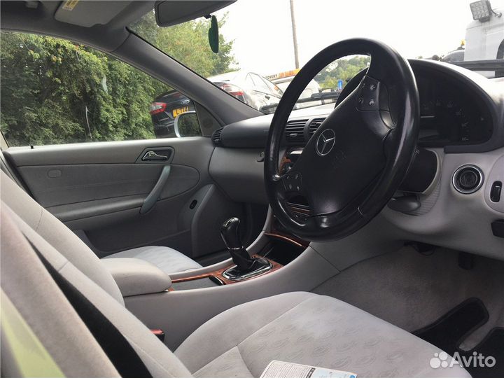 Разбор на запчасти Mercedes C W203