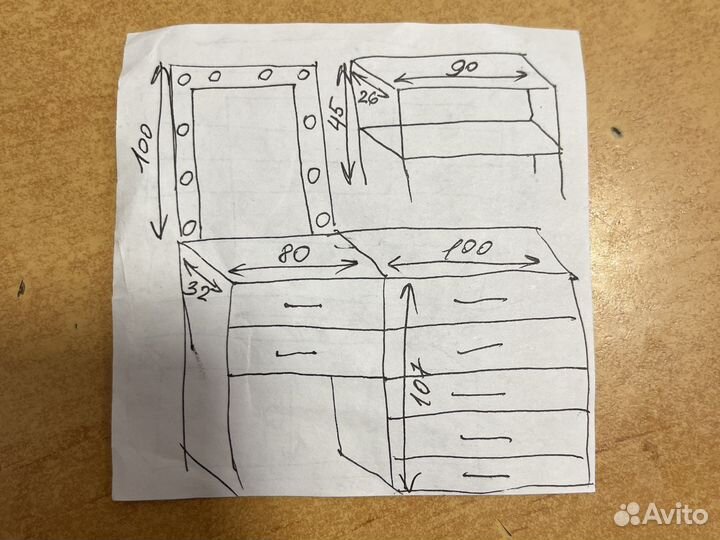 Гримерное зеркало внимательно читай описание