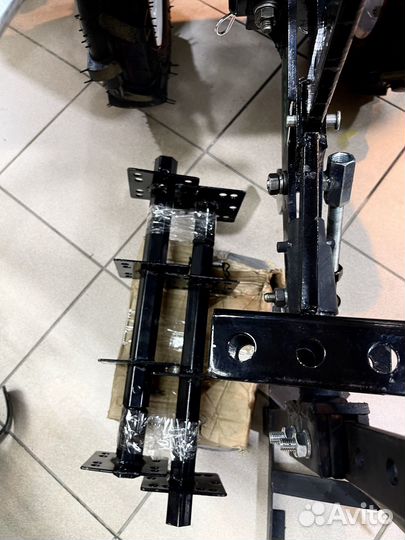 Мотоблок Honda GX270+ оборотный плуг