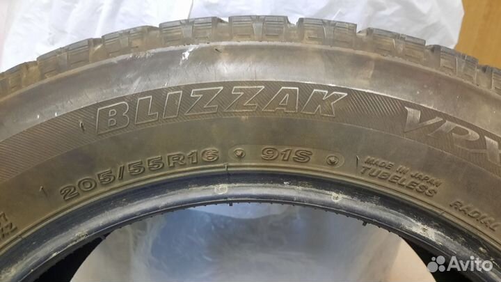 Bridgestone Blizzak VRX 205/55 R16