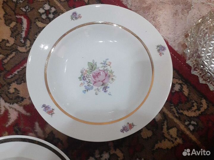 Тарелки плоские и суповые