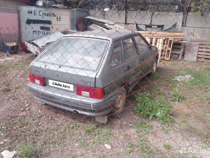 ВАЗ 2114 Samara 1.5 МТ, 2005, битый, 250 000 км