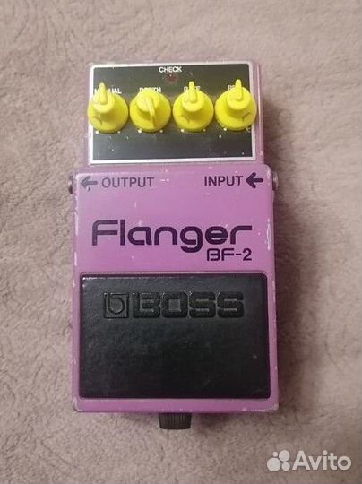 Гитарная педаль Boss Flanger BF-2 black label
