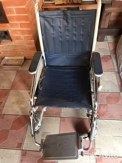 Коляска инвалидная детская