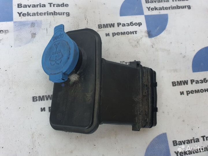 Наливной канал бачка стеклоомывателя BMW G30