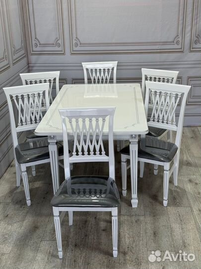 Cтол и стулья, От производителя