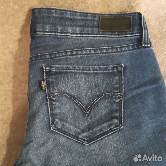 Джинсы женские levis