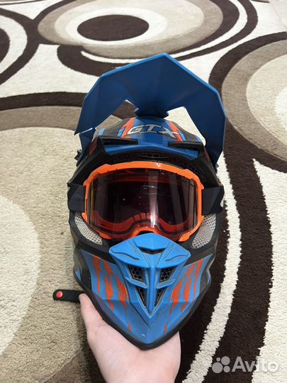 Эндурр шлем