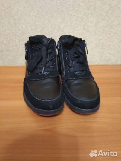 Ботинки подростковые