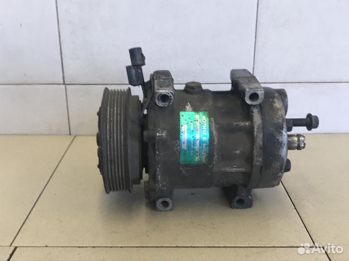 Б/У Б/У Компрессор системы кондиционирования