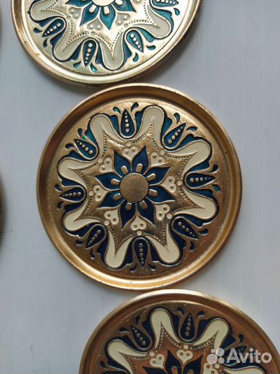 Подставки под стаканы