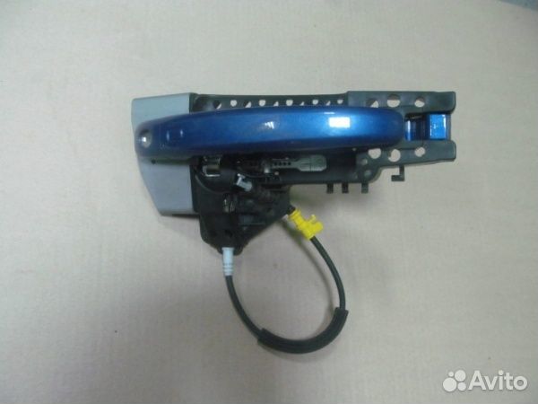 Ручка двери наружная Audi A1