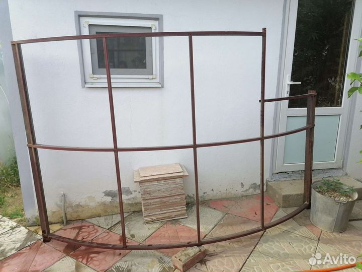 Козырёк над входной дверью размеры 2,45 на 1,56