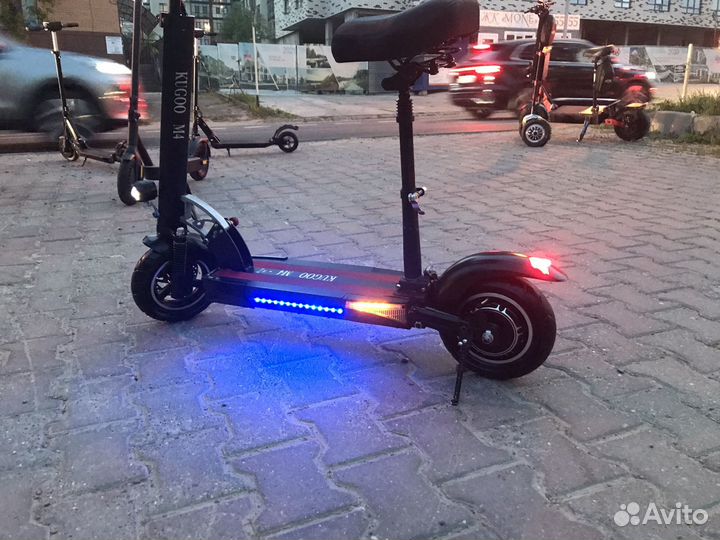 Самокат взрослый kugoo m4
