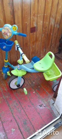 Детский трёхколёсный велосипед и самокат