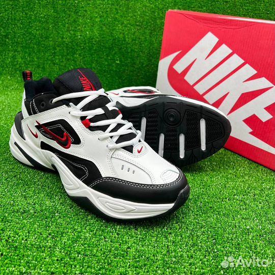 Nike Tekno black and white