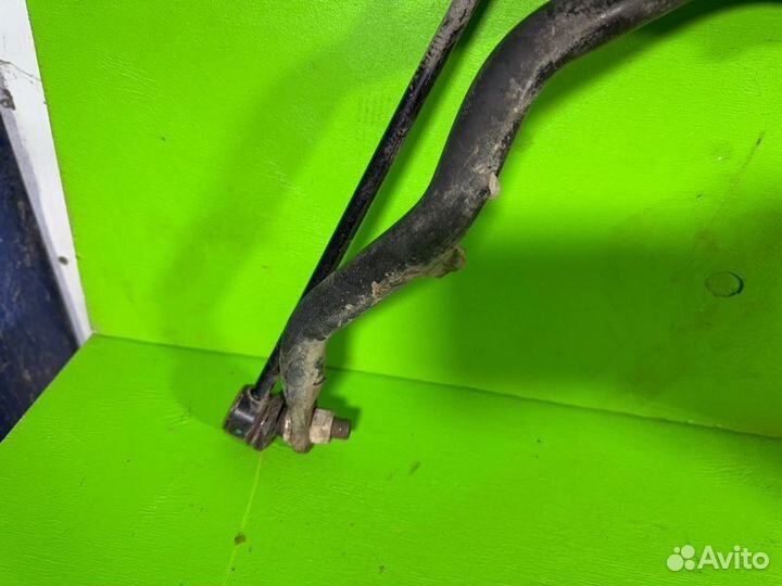 Стабилизатор передний Toyota Corolla E150 1ZR 2012