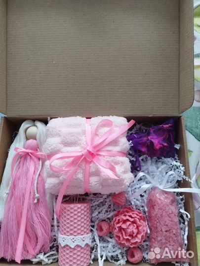 Подарочный бокс