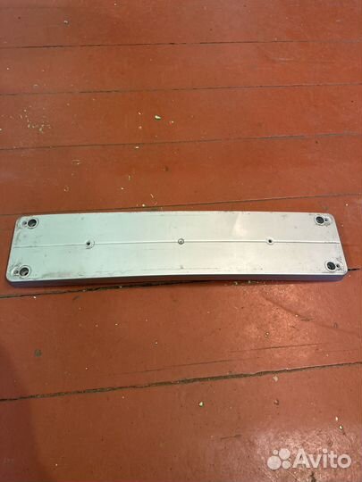 Накладка под номер Мерседес 210