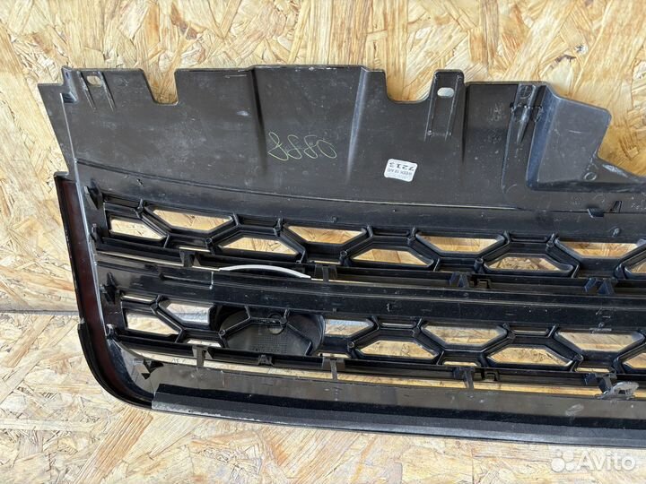 Решетка радиатора Discovery Sport L550 FK728A100CAW