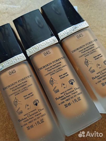 Тональный крем с матирующим эффектом Dior Dior