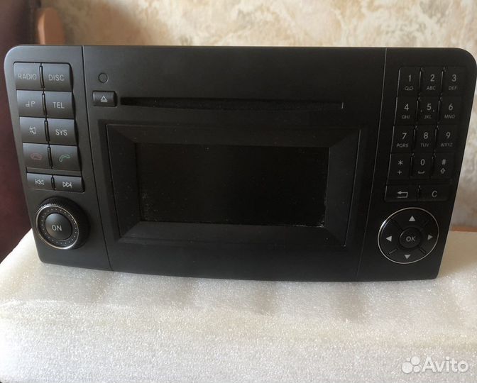 Магнитола на mercedes E-mark