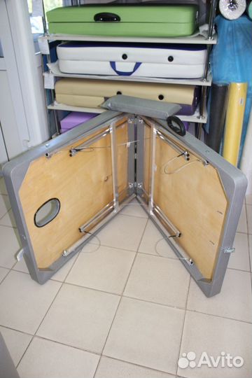 Складная кушетка для массажа