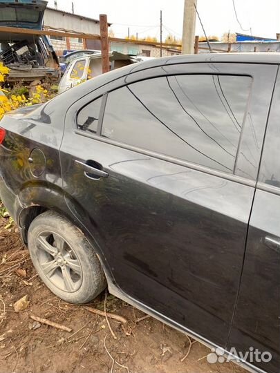 Дверь задняя правая Chevrolet Aveo T300