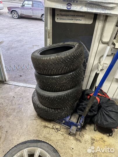 Nokian Tyres Hakkapeliitta 8 205/55 R16