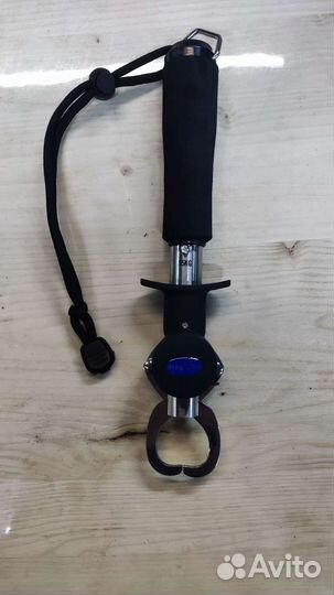 Захват щучий, липгрип с весами до 15 кг