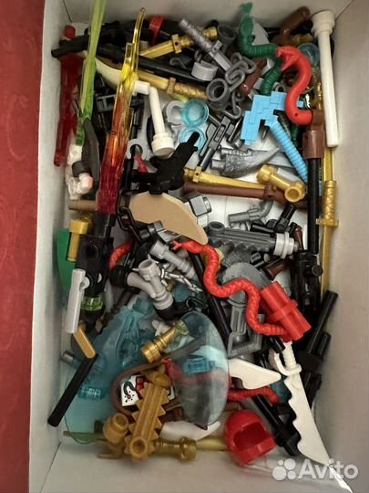 Лего оружия и человечки