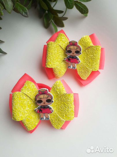 Яркие бантики для малышек