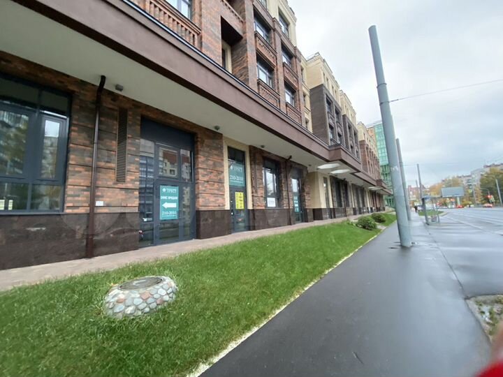 Торговая площадь, 380.3 м²