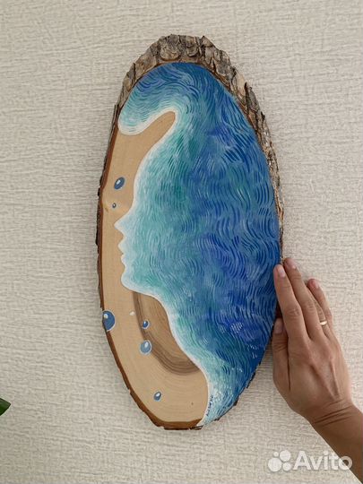 Картина на срезе дерева