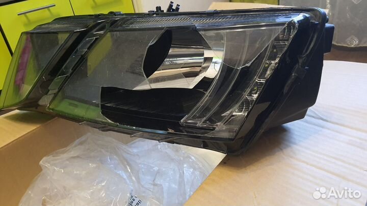 Фара Skoda Octavia A7 17-20г. Галоген левая